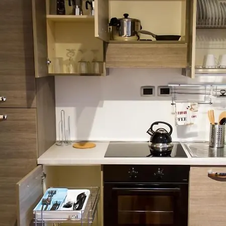 Style Homes 公寓